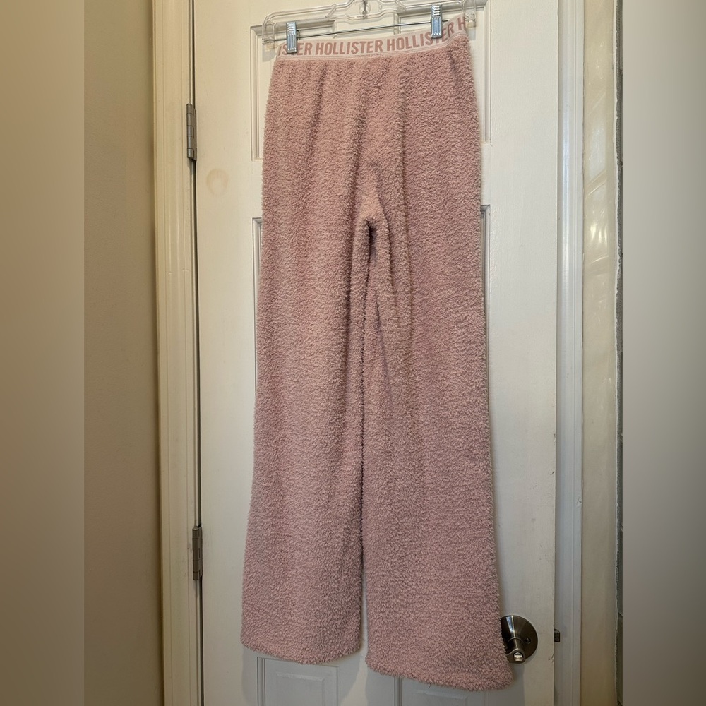 Like new Hollister Sherpa lounge pants